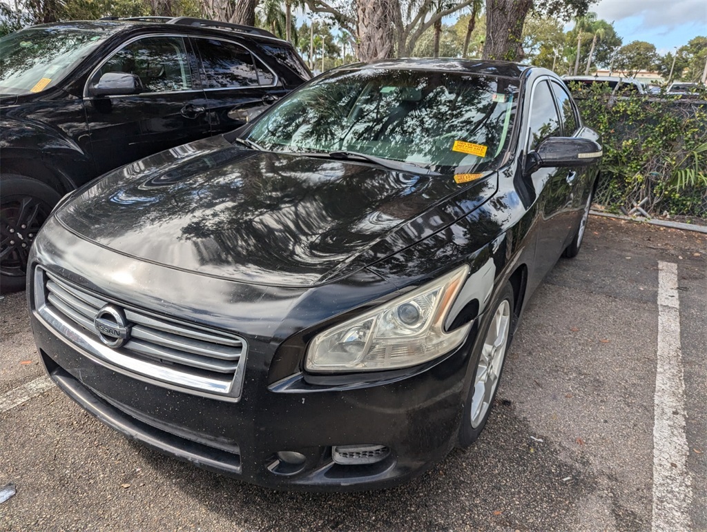 2012 Nissan Maxima 3.5 SV 2