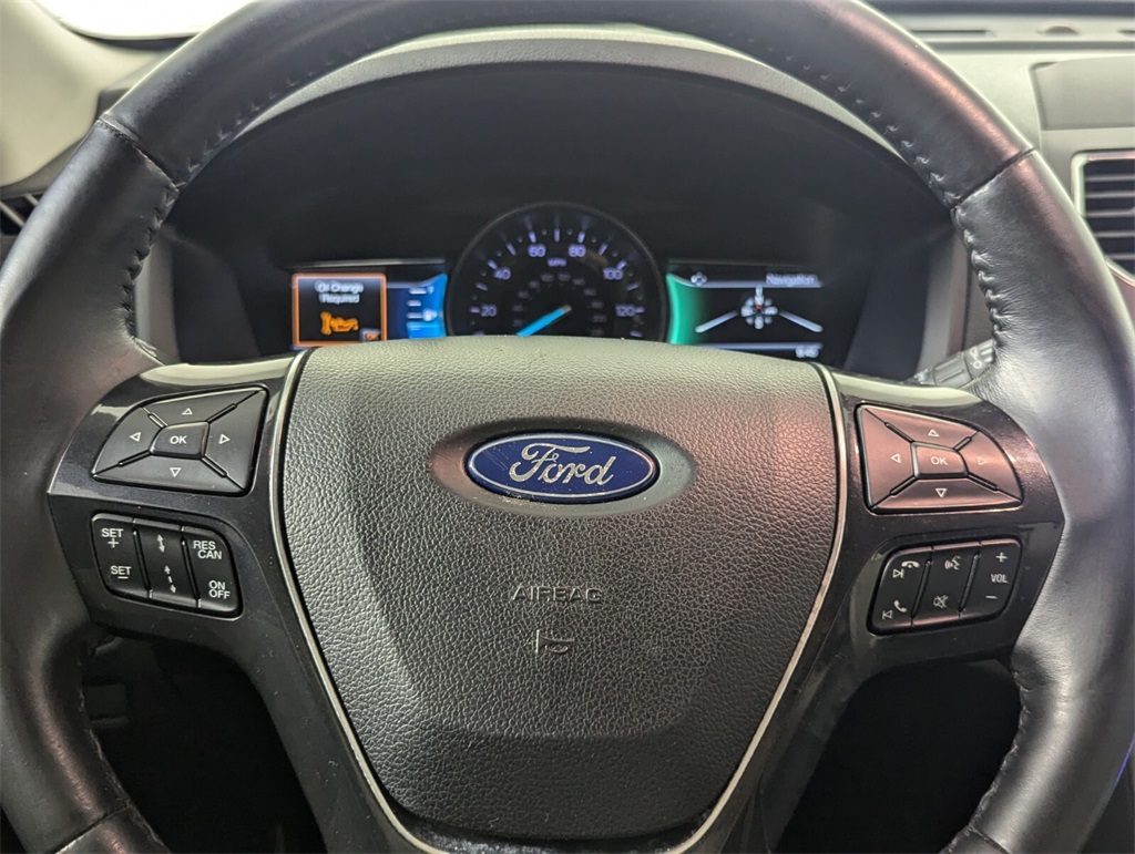 2019 Ford Explorer Limited 18