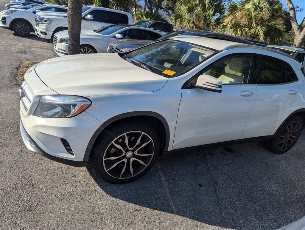 2015 Mercedes-Benz GLA GLA 250 11