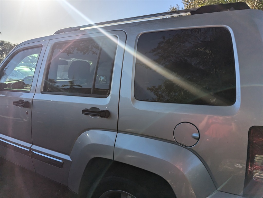 2012 Jeep Liberty Limited Jet Edition 20