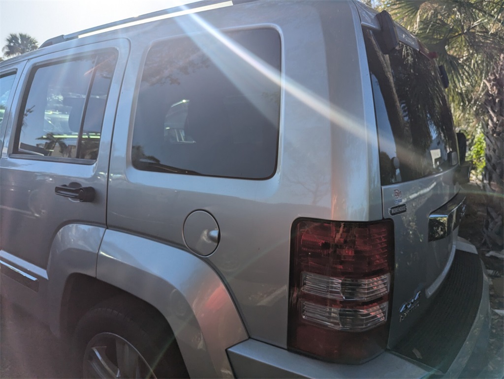 2012 Jeep Liberty Limited Jet Edition 23