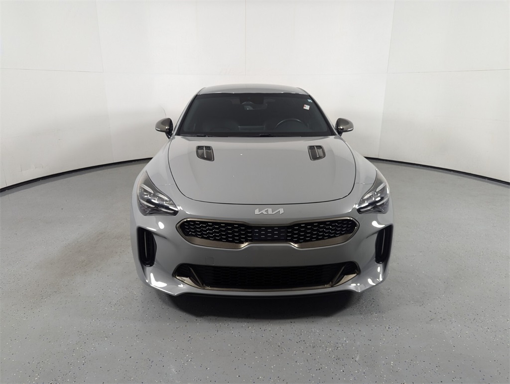 2023 Kia Stinger GT-Line 2