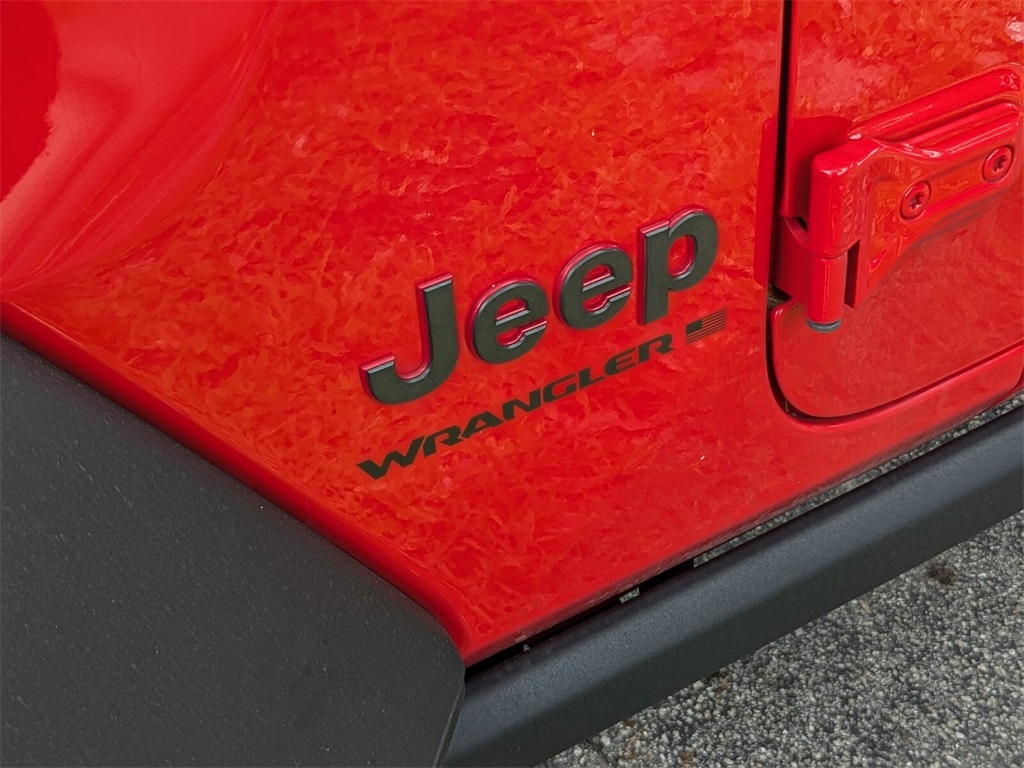 2024 Jeep Wrangler Rubicon 8