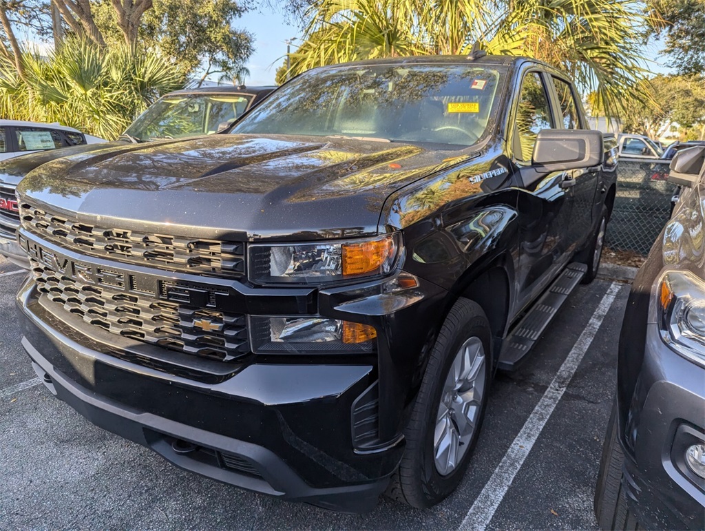 2022 Chevrolet Silverado 1500 LTD Custom 2