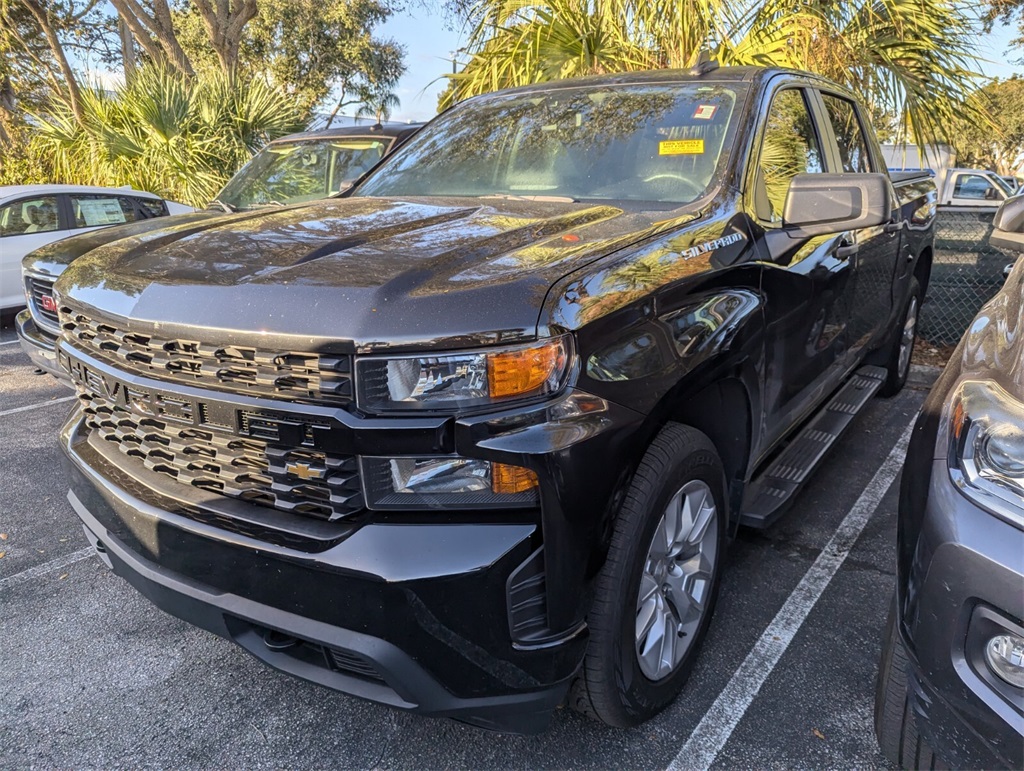 2022 Chevrolet Silverado 1500 LTD Custom 18