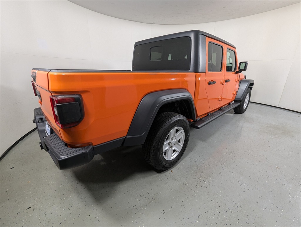 2020 Jeep Gladiator Sport 6