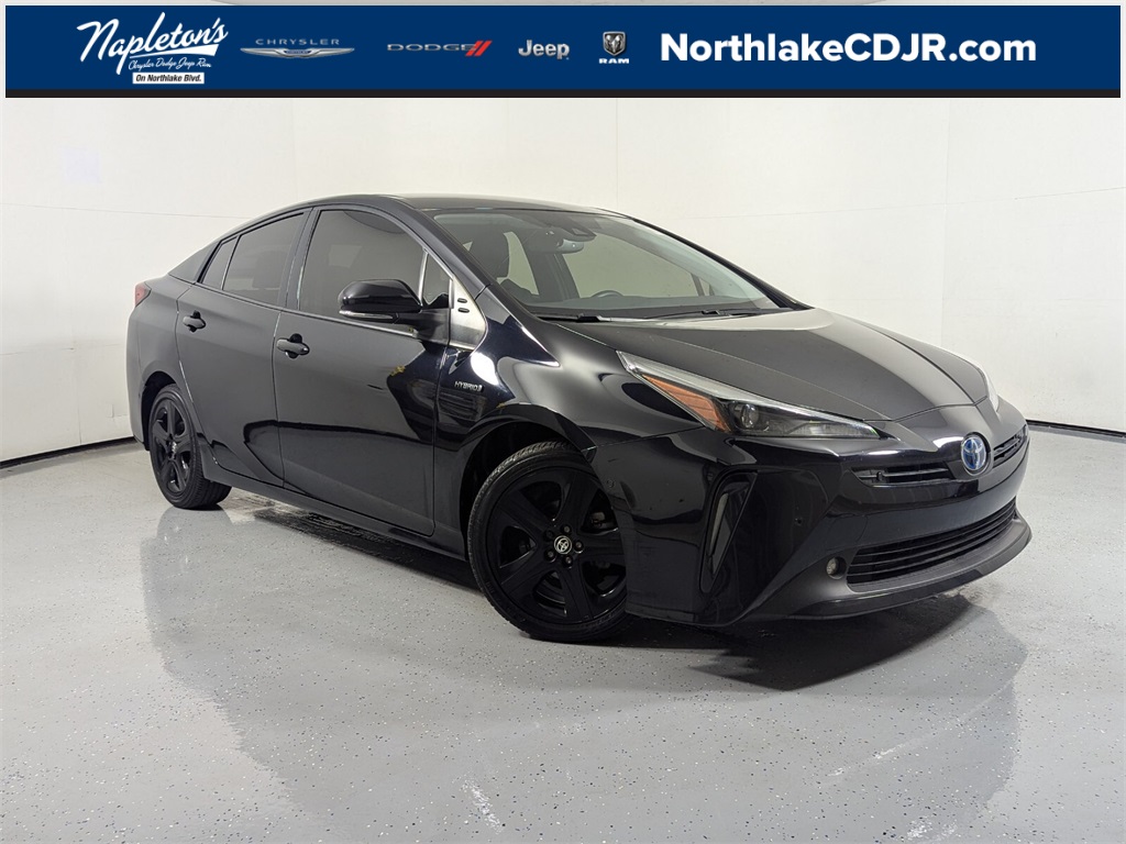 2022 Toyota Prius XLE 1