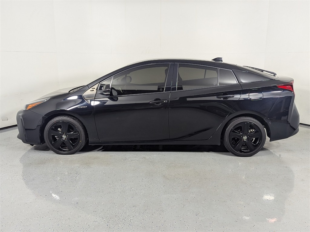 2022 Toyota Prius XLE 4