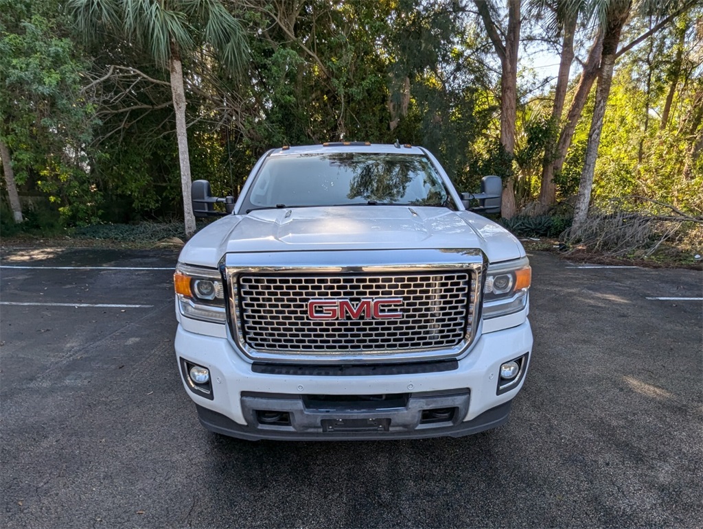 2015 GMC Sierra 3500HD Denali 3