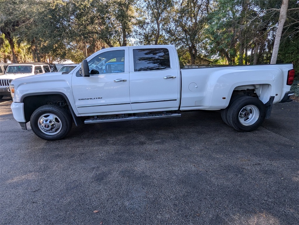 2015 GMC Sierra 3500HD Denali 4