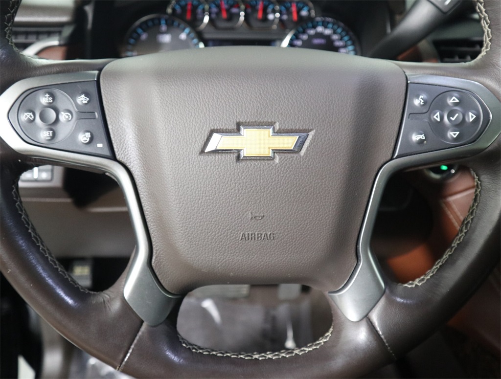2019 Chevrolet Suburban Premier 9