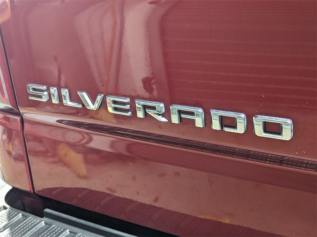 2022 Chevrolet Silverado 1500 LT 4