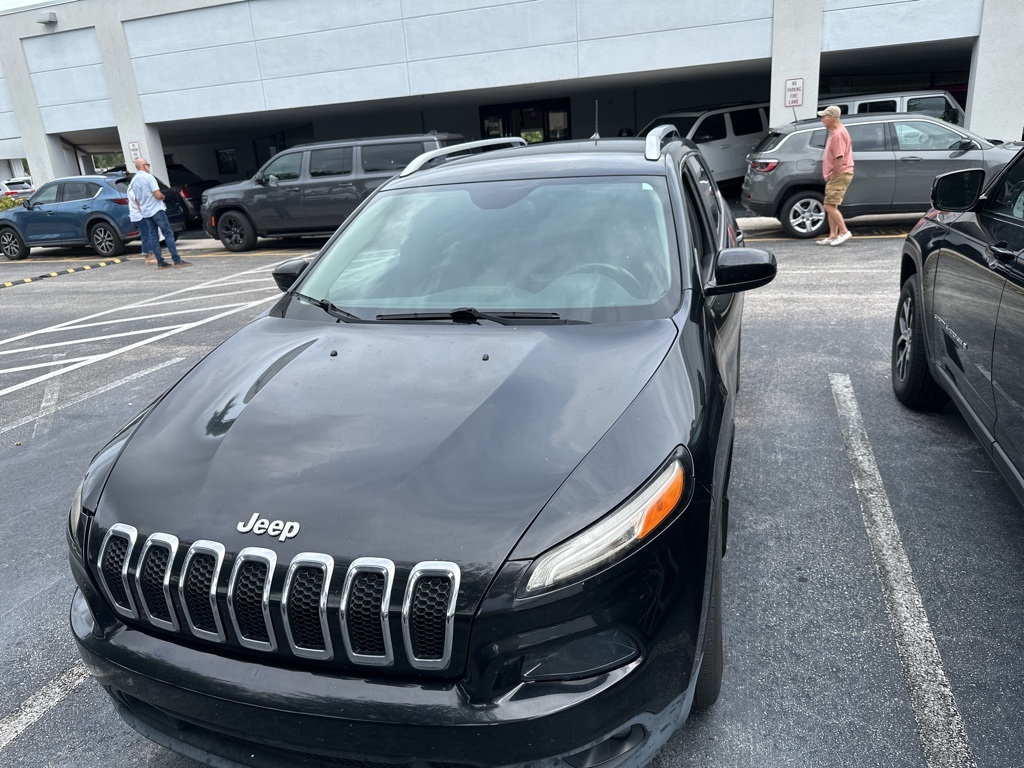 2018 Jeep Cherokee Latitude Plus 2