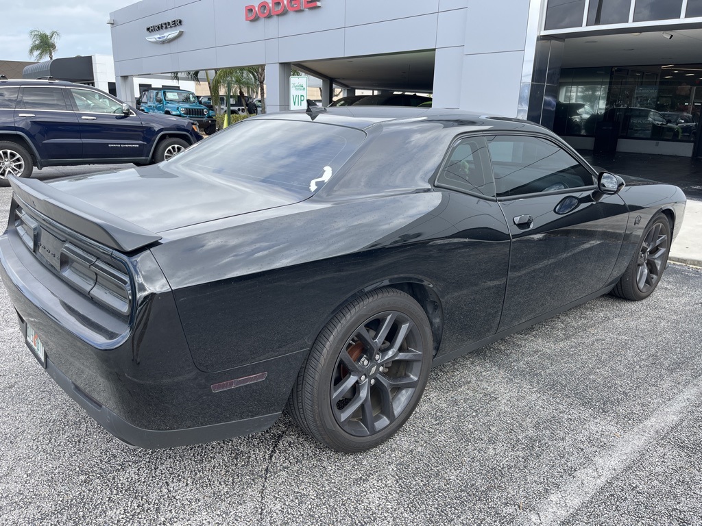 2021 Dodge Challenger R/T 3