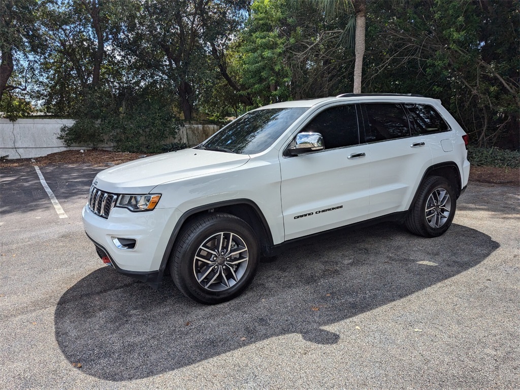 2021 Jeep Grand Cherokee Limited 3