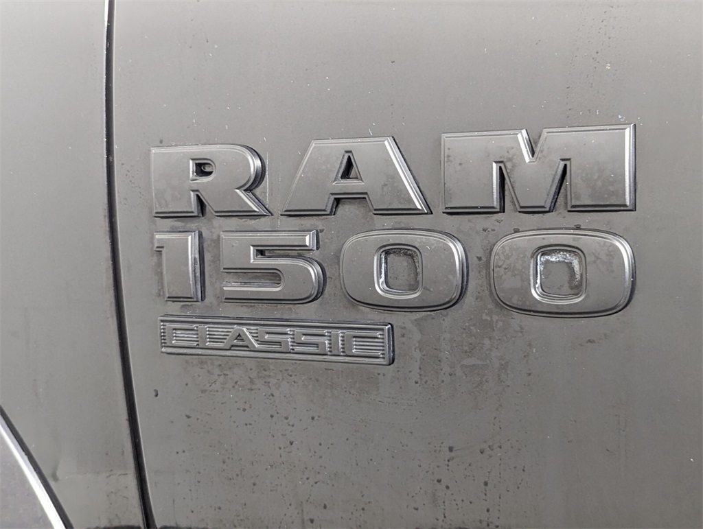 2019 Ram 1500 Classic Warlock 8