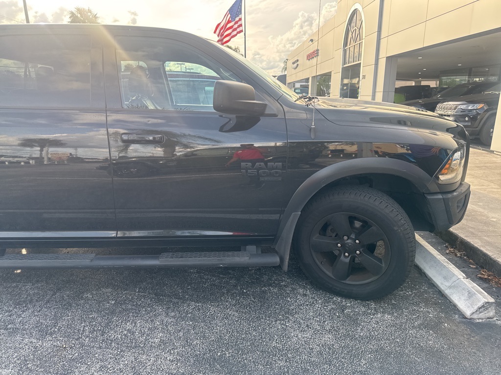 2019 Ram 1500 Classic Warlock 2