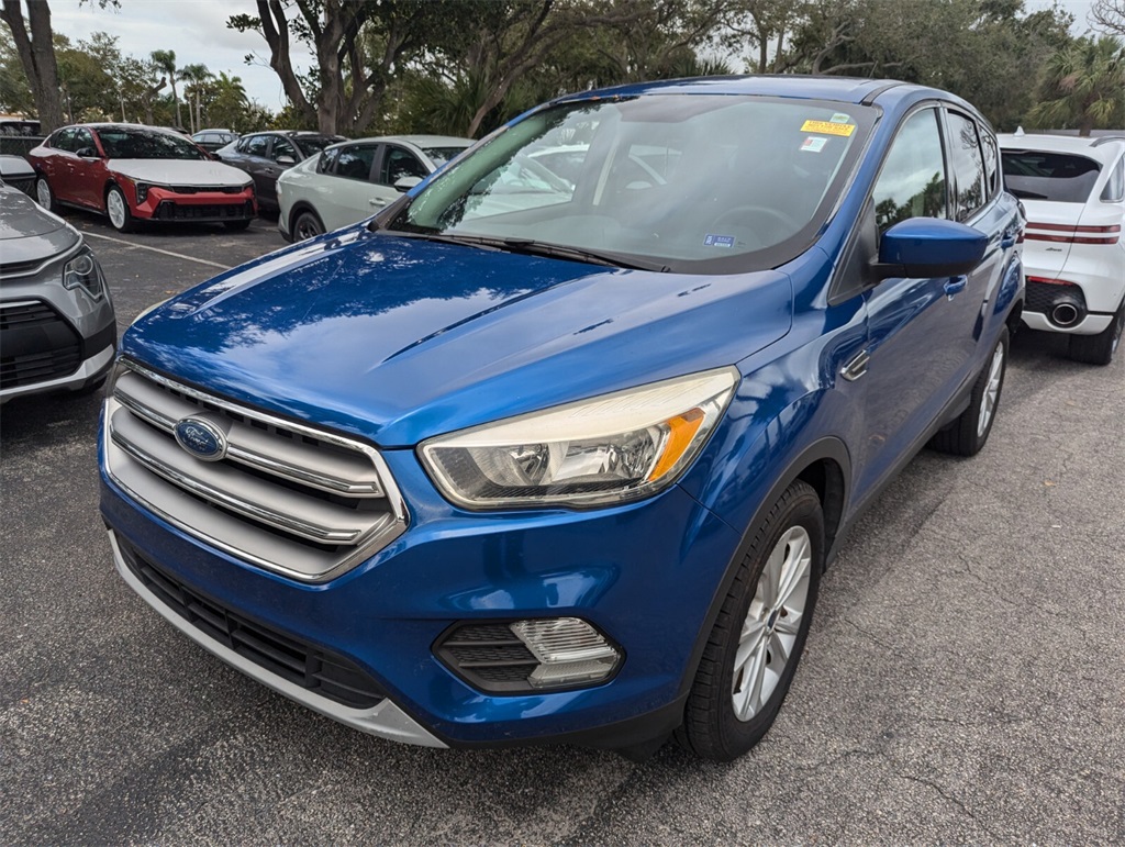 2017 Ford Escape SE 2