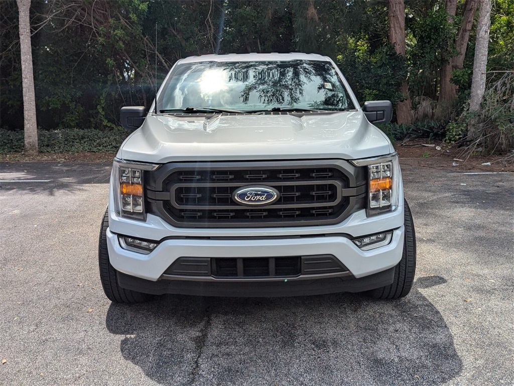 2021 Ford F-150 XLT 2