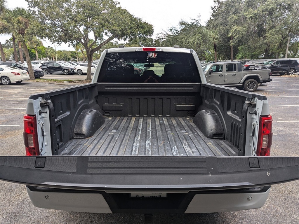 2021 Ford F-150 XLT 25