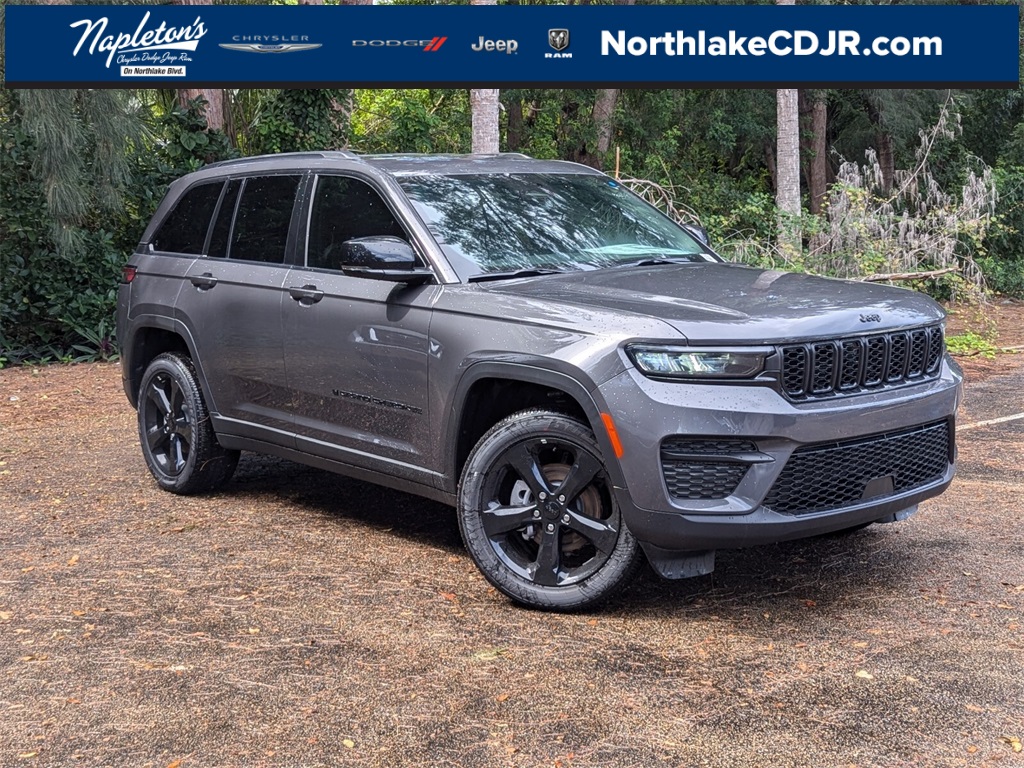 2024 Jeep Grand Cherokee Altitude 1