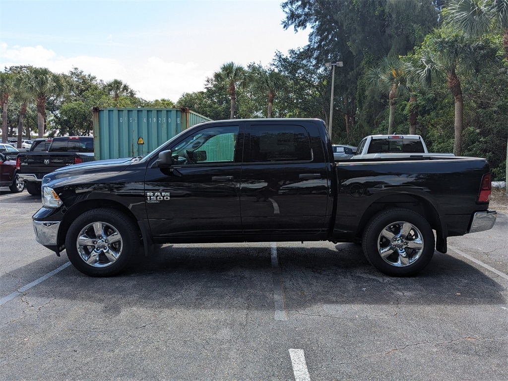 2023 Ram 1500 Classic Tradesman 3