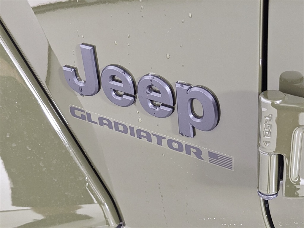 2023 Jeep Gladiator Sport 24