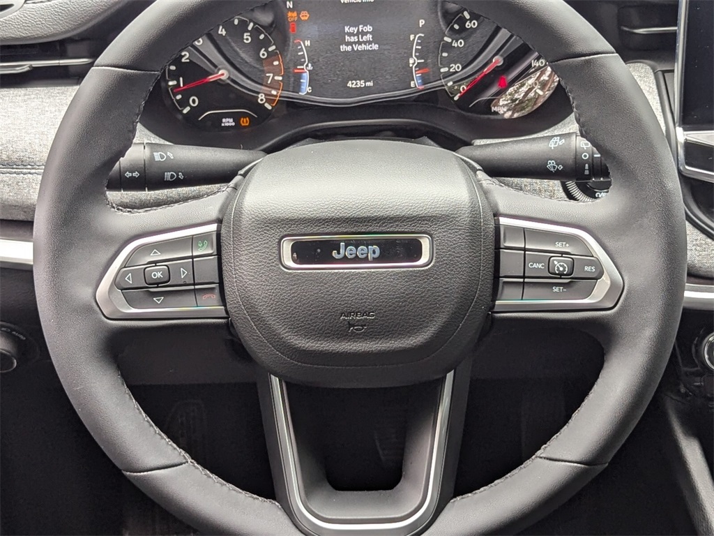 2023 Jeep Compass Latitude 15