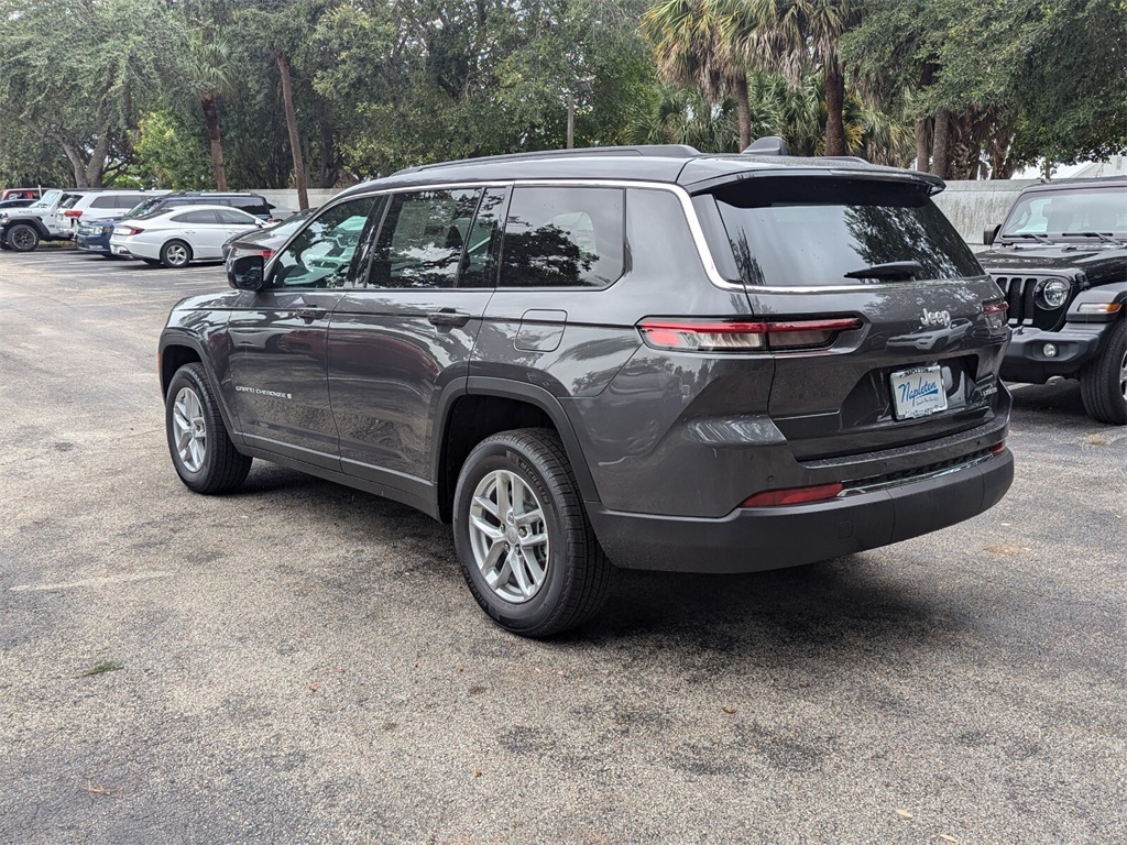 2024 Jeep Grand Cherokee L Laredo 5