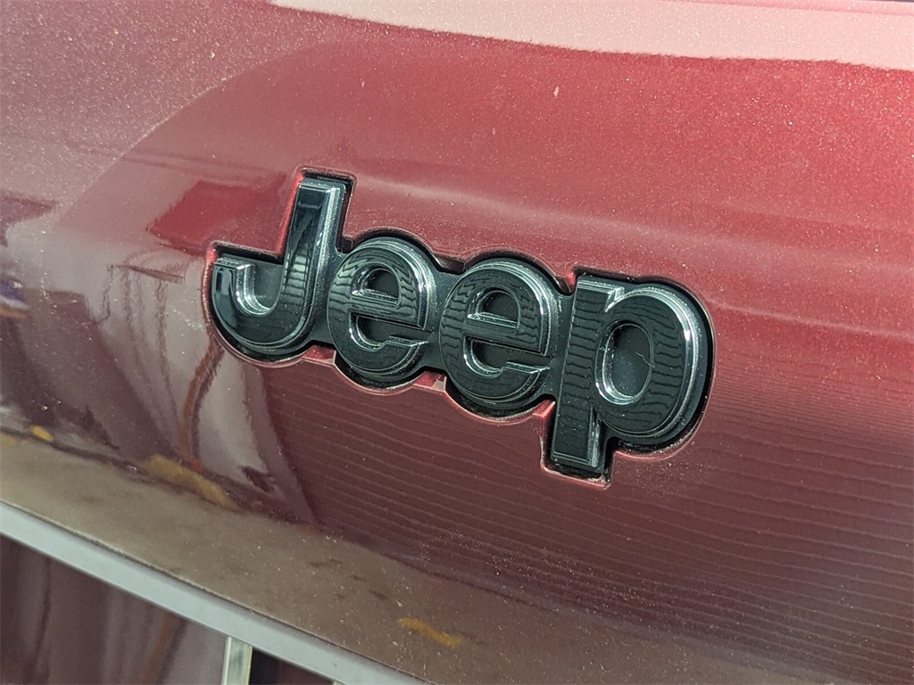 2024 Jeep Grand Cherokee L Laredo 5