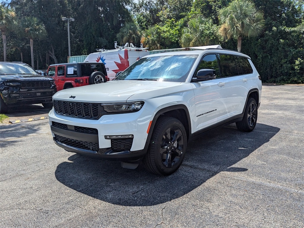 2024 Jeep Grand Cherokee L Limited 3