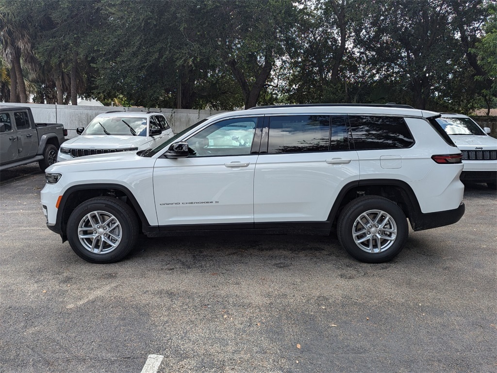 2024 Jeep Grand Cherokee L Laredo 4