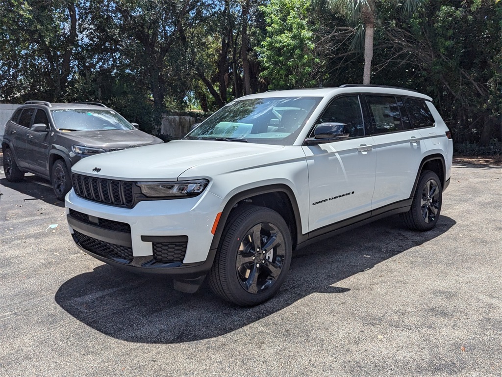 2024 Jeep Grand Cherokee L Altitude X 3