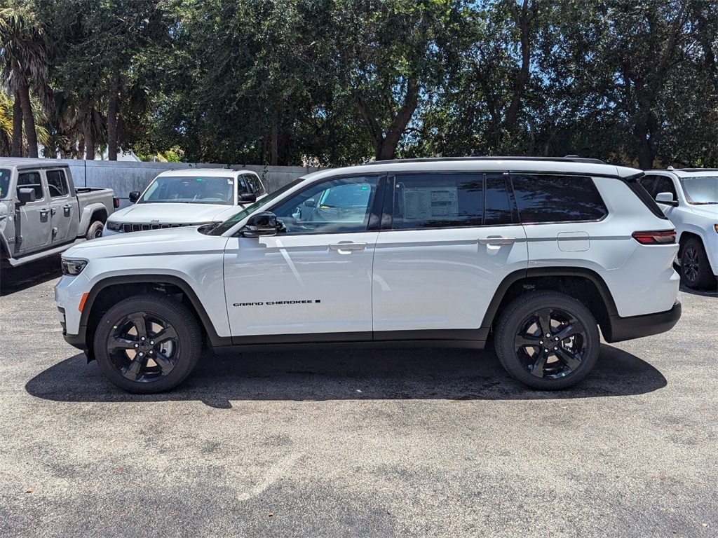 2024 Jeep Grand Cherokee L Altitude X 4