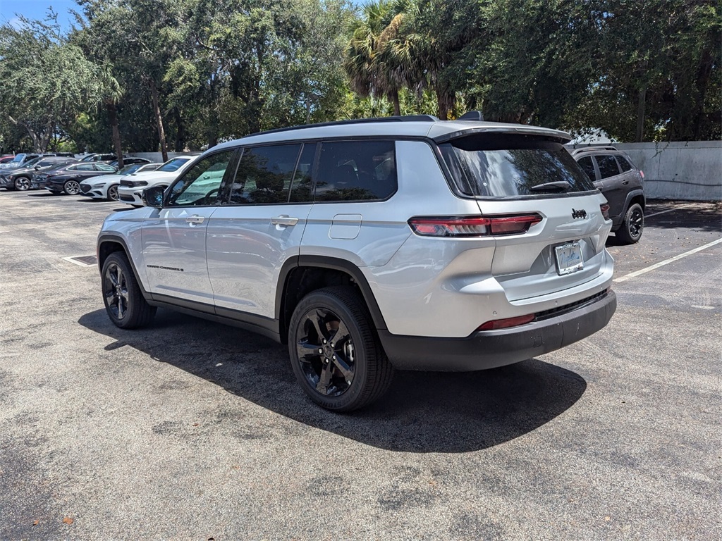 2024 Jeep Grand Cherokee L Altitude 5