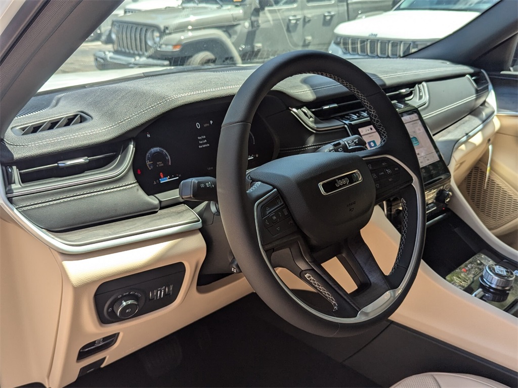 2024 Jeep Grand Cherokee Limited 11