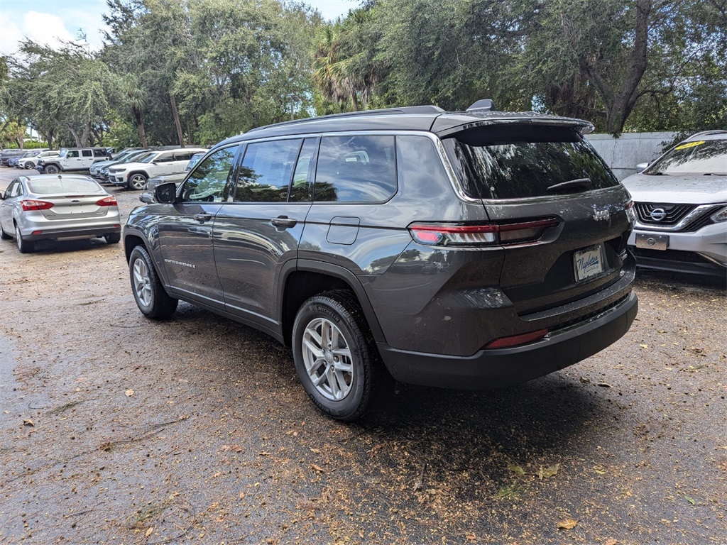 2024 Jeep Grand Cherokee L Laredo 5