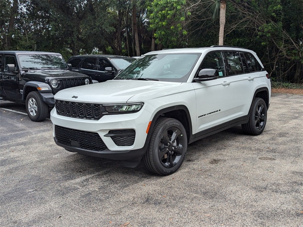 2024 Jeep Grand Cherokee Altitude X 3