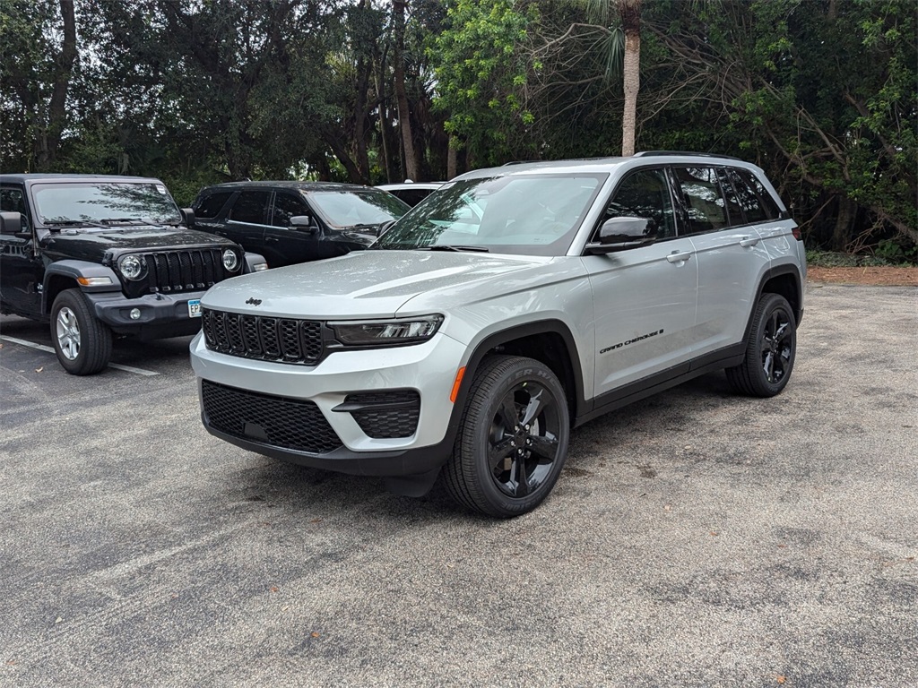 2024 Jeep Grand Cherokee Altitude X 3