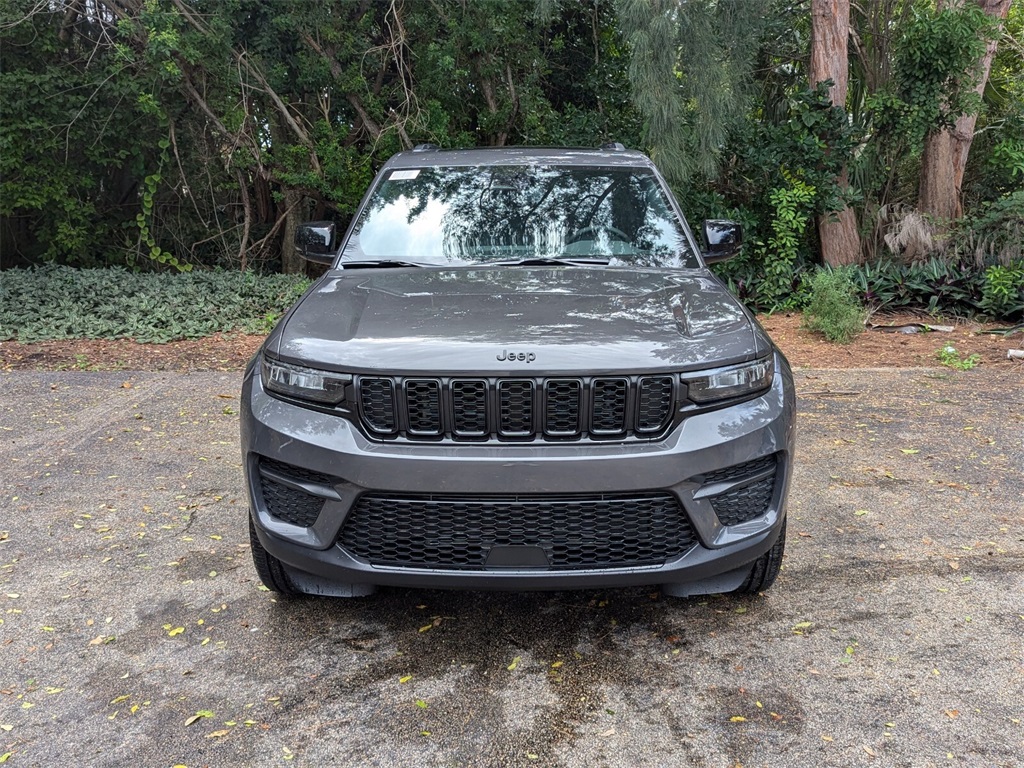 2024 Jeep Grand Cherokee Altitude X 2