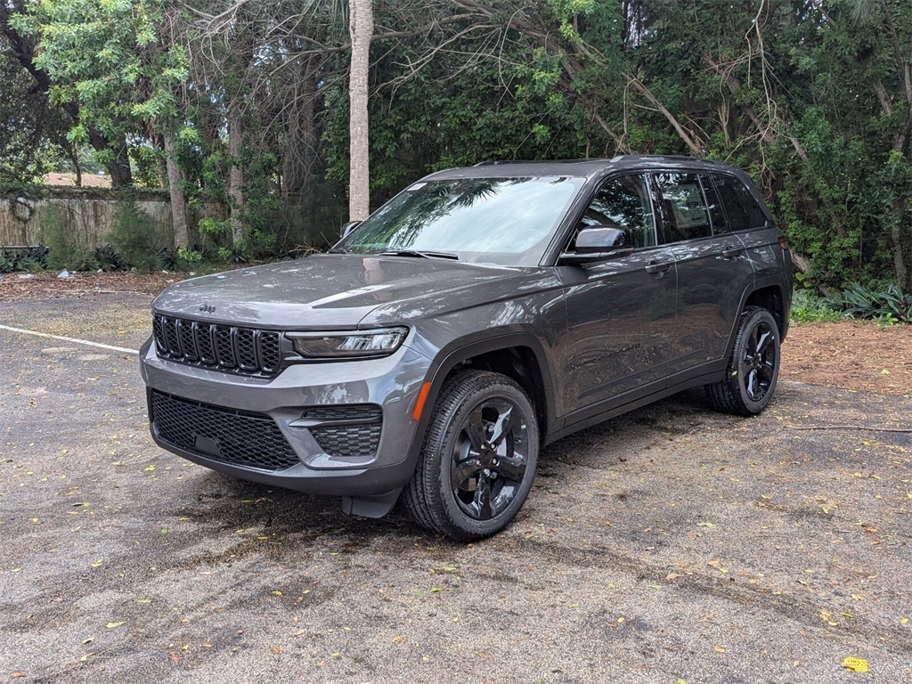 2024 Jeep Grand Cherokee Altitude X 3