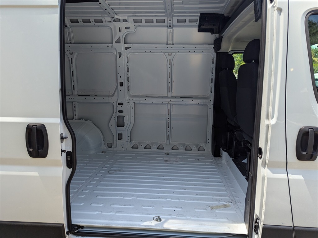 2024 Ram ProMaster 2500 High Roof 25