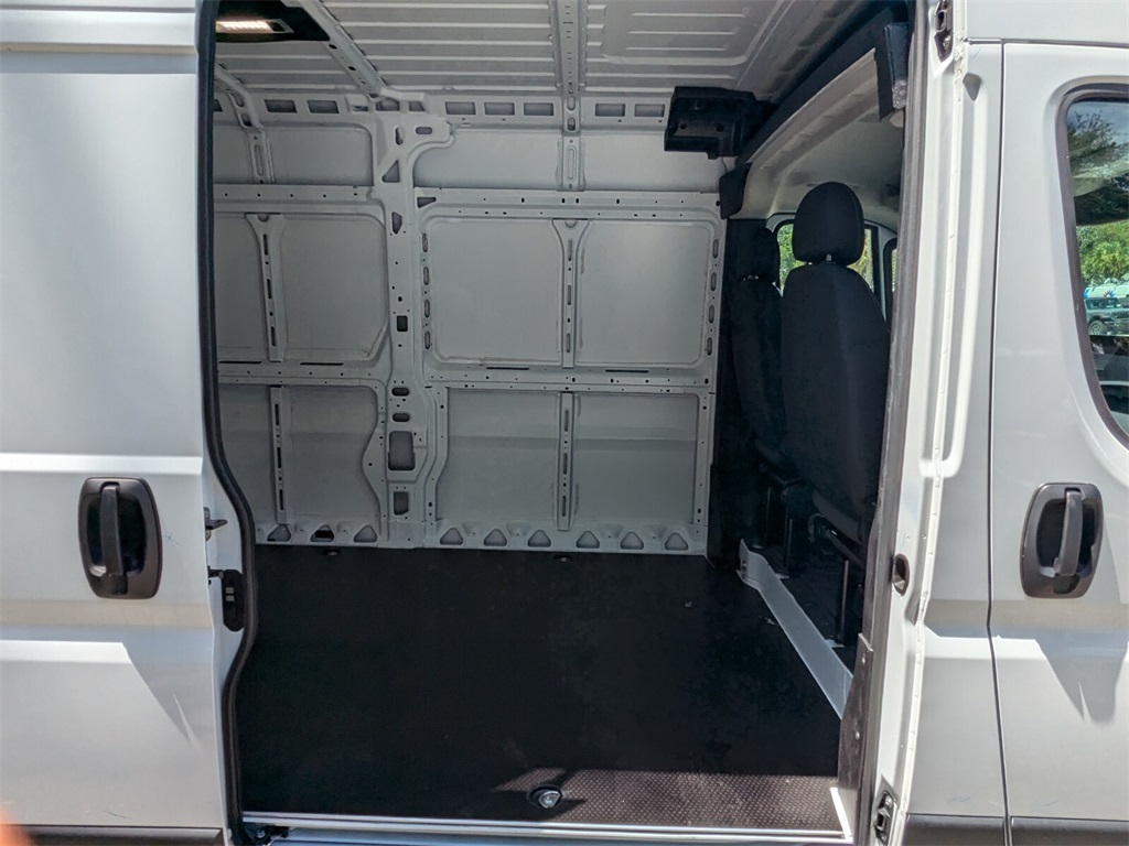 2024 Ram ProMaster 3500 High Roof 25