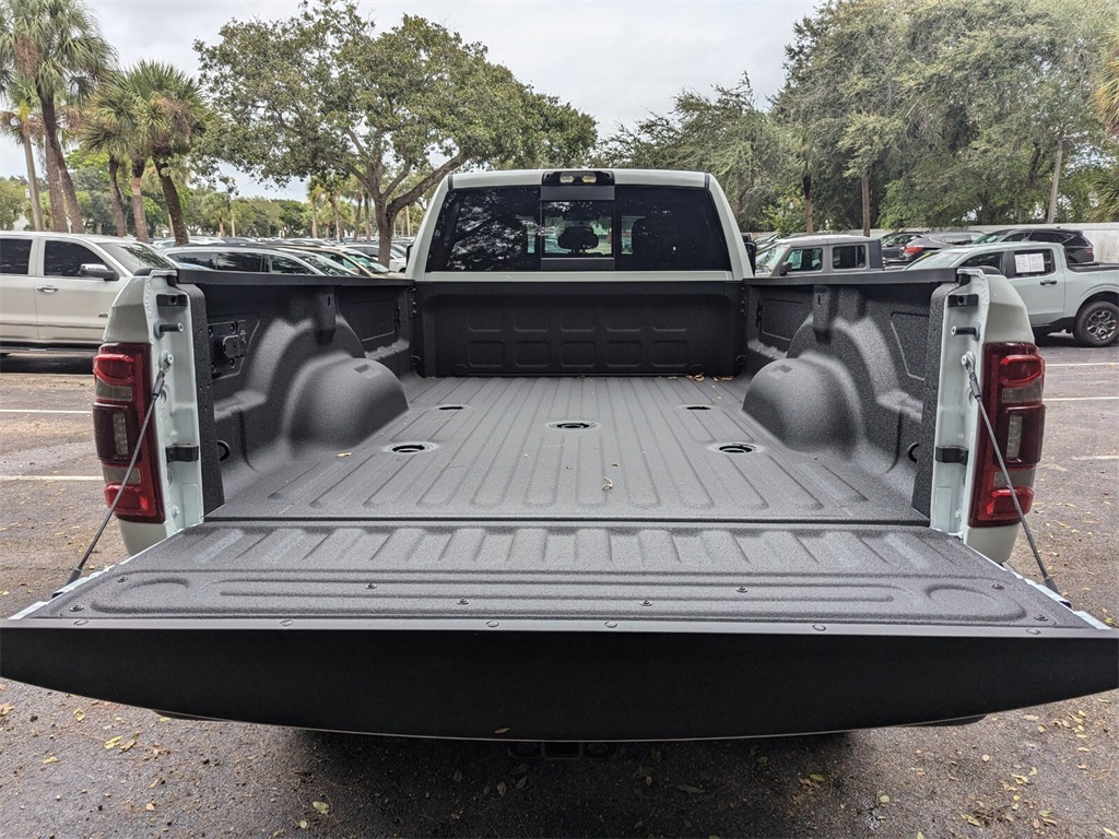 2024 Ram 2500 Tradesman 22