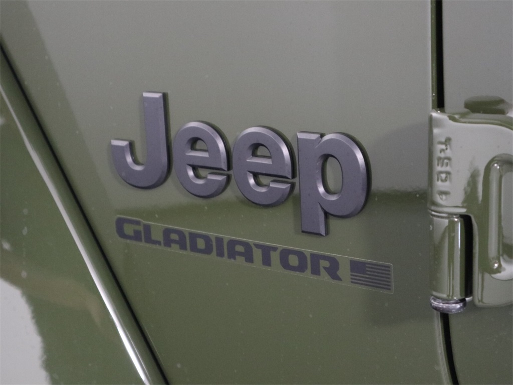 2024 Jeep Gladiator Sport 22
