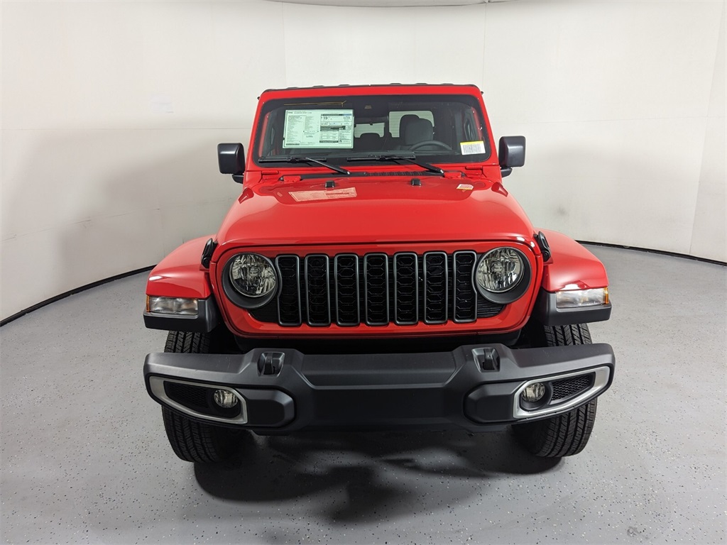 2024 Jeep Gladiator Sport 2