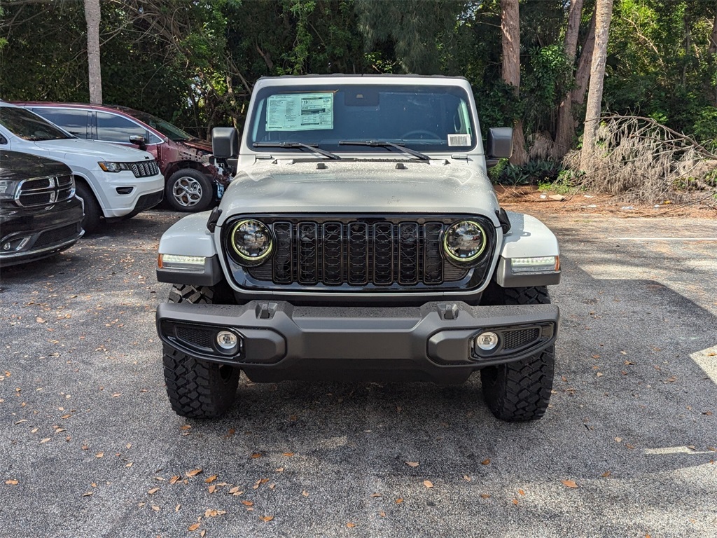 2024 Jeep Gladiator  2