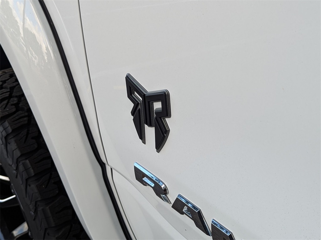 2024 Ram 1500 Laramie 25