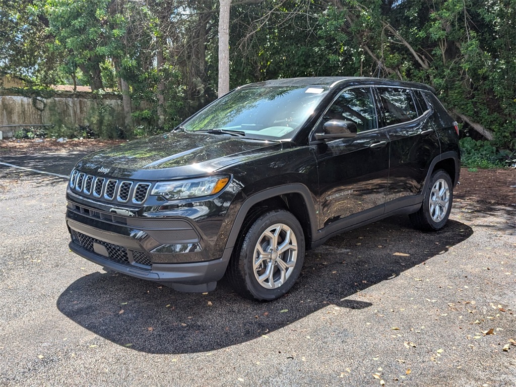 2024 Jeep Compass Sport 3