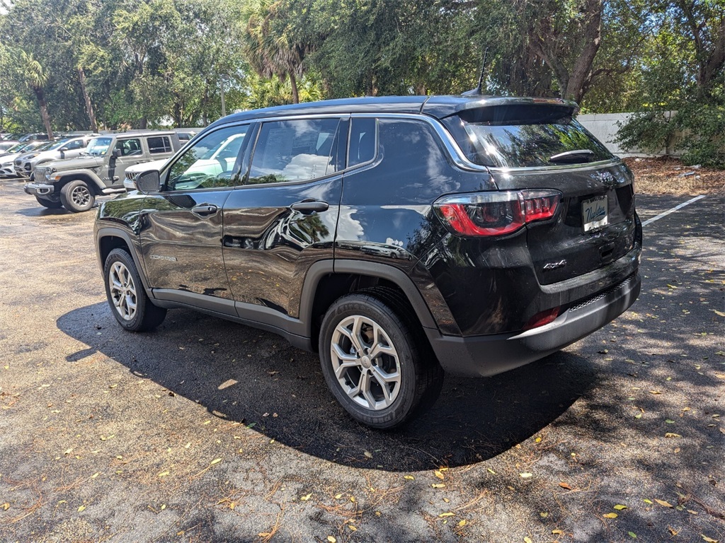 2024 Jeep Compass Sport 5